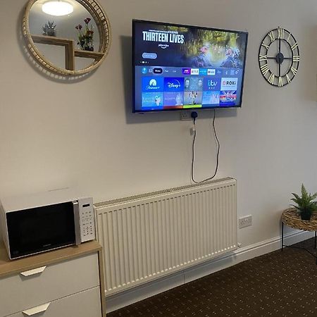 Bv Comfy Studio At Deighton Χάντερσφιλντ Εξωτερικό φωτογραφία