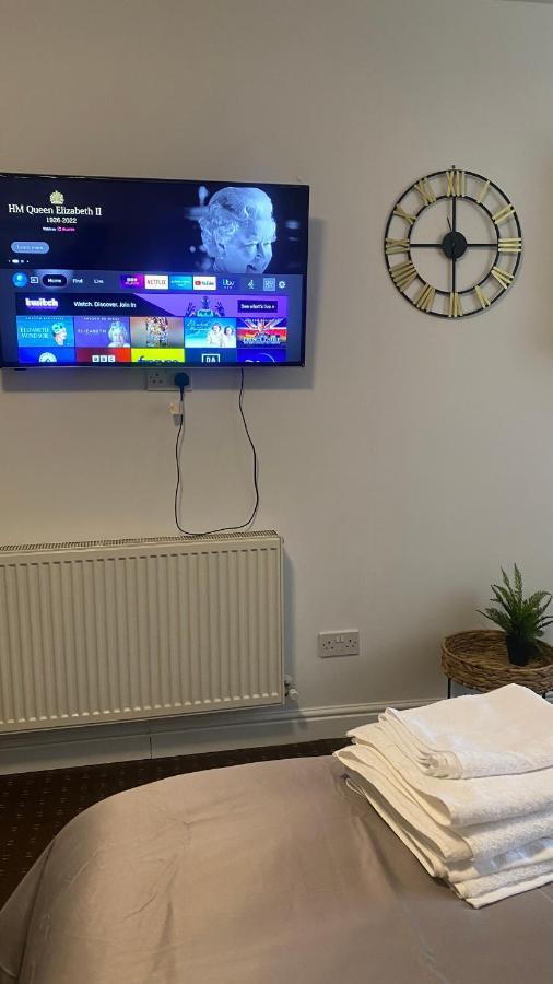 Bv Comfy Studio At Deighton Χάντερσφιλντ Εξωτερικό φωτογραφία