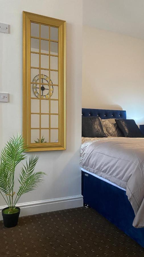 Bv Comfy Studio At Deighton Χάντερσφιλντ Εξωτερικό φωτογραφία